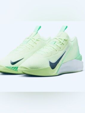 Nike Men's GT jump academy bb shoes size 14